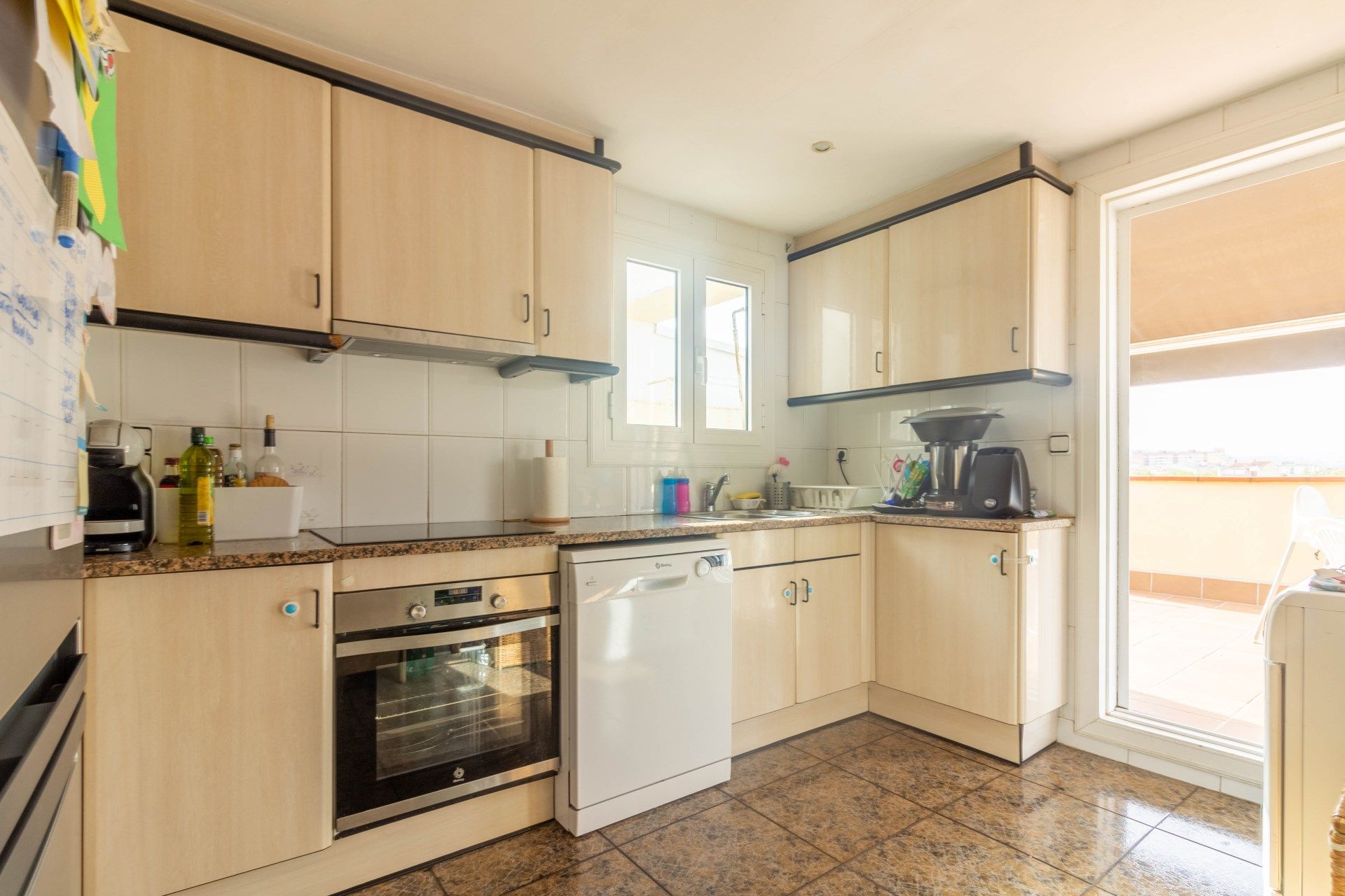 Kitchen of Attic for sale in Salt  with Heating, Terrace and Furnished