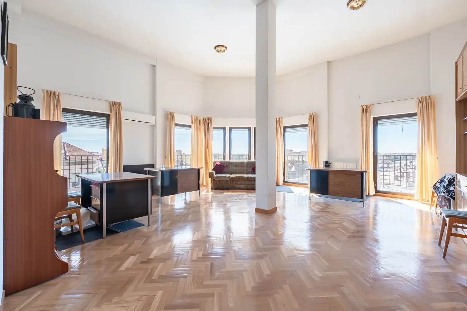Sala d'estar de Dúplex en venda en Leganés amb Aire condicionat, Calefacció i Parquet