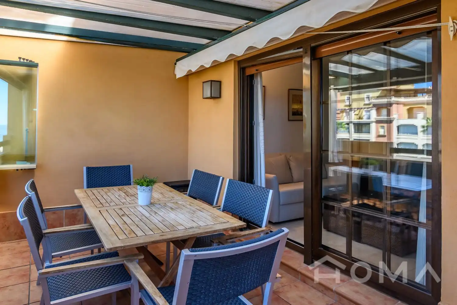 Apartament amb terrassa en venda a Avenida Avda. de los Cisnes, imagen 3