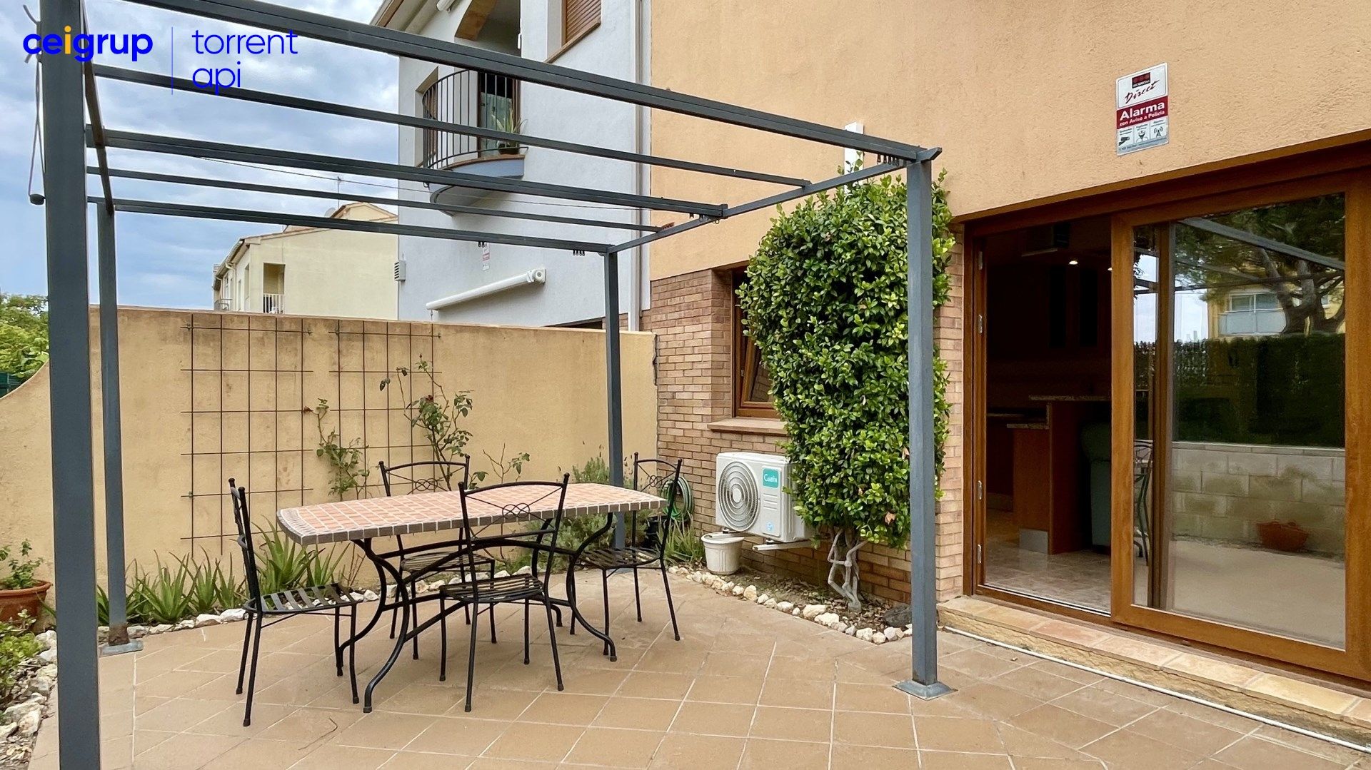 Terrace of Single-family semi-detached for sale in Torroella de Montgrí  with Air Conditioner, Heating and Terrace