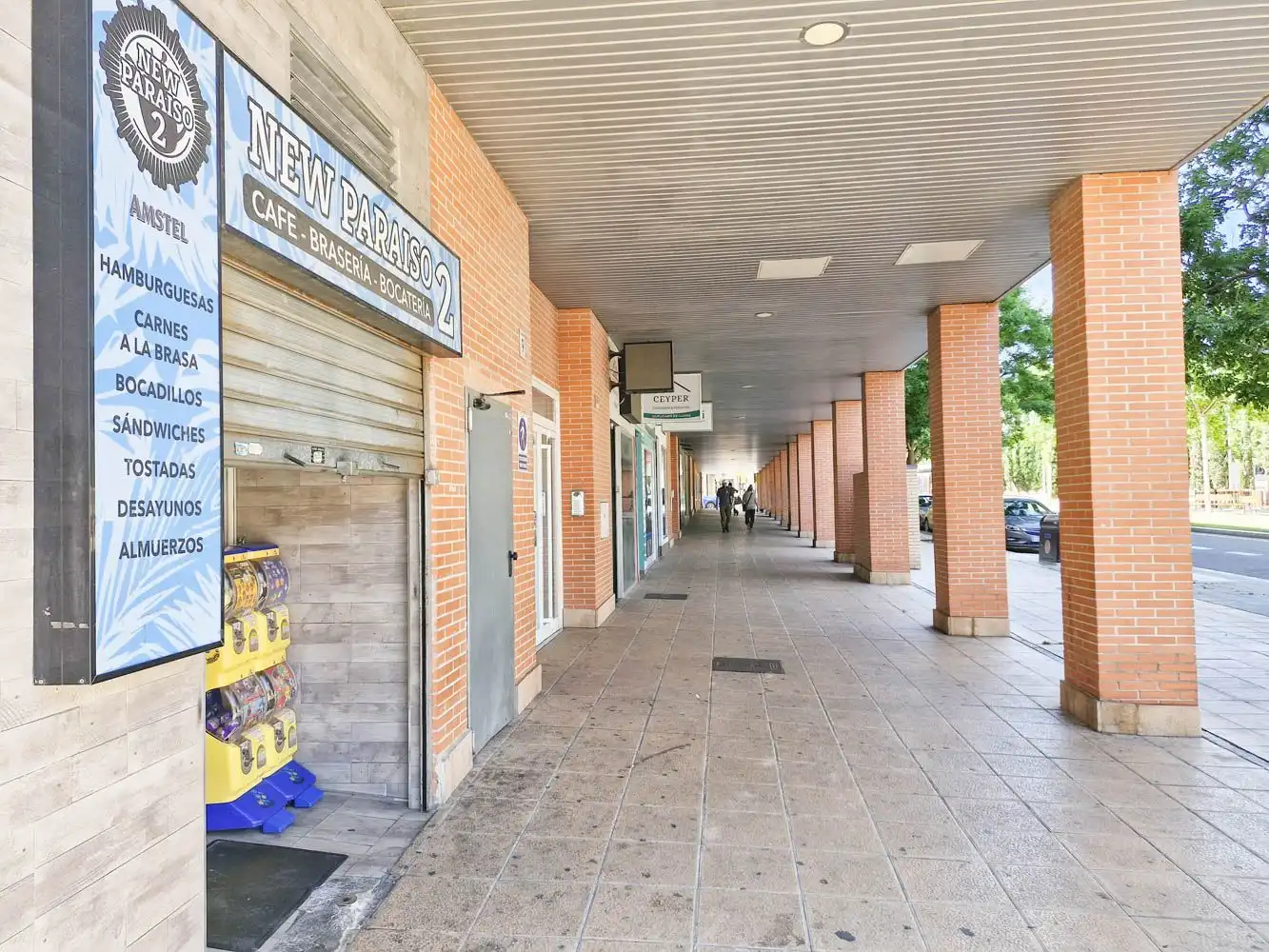 Local de alquiler en Zaragoza con Aire acondicionado y Amueblado