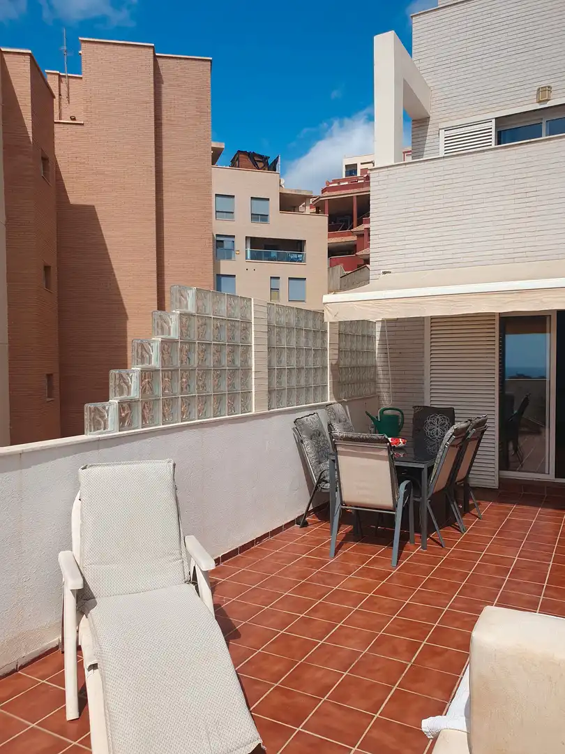 Terraza de Casa adosada de alquiler en Roquetas de Mar con Aire acondicionado, Calefacción y Parquet