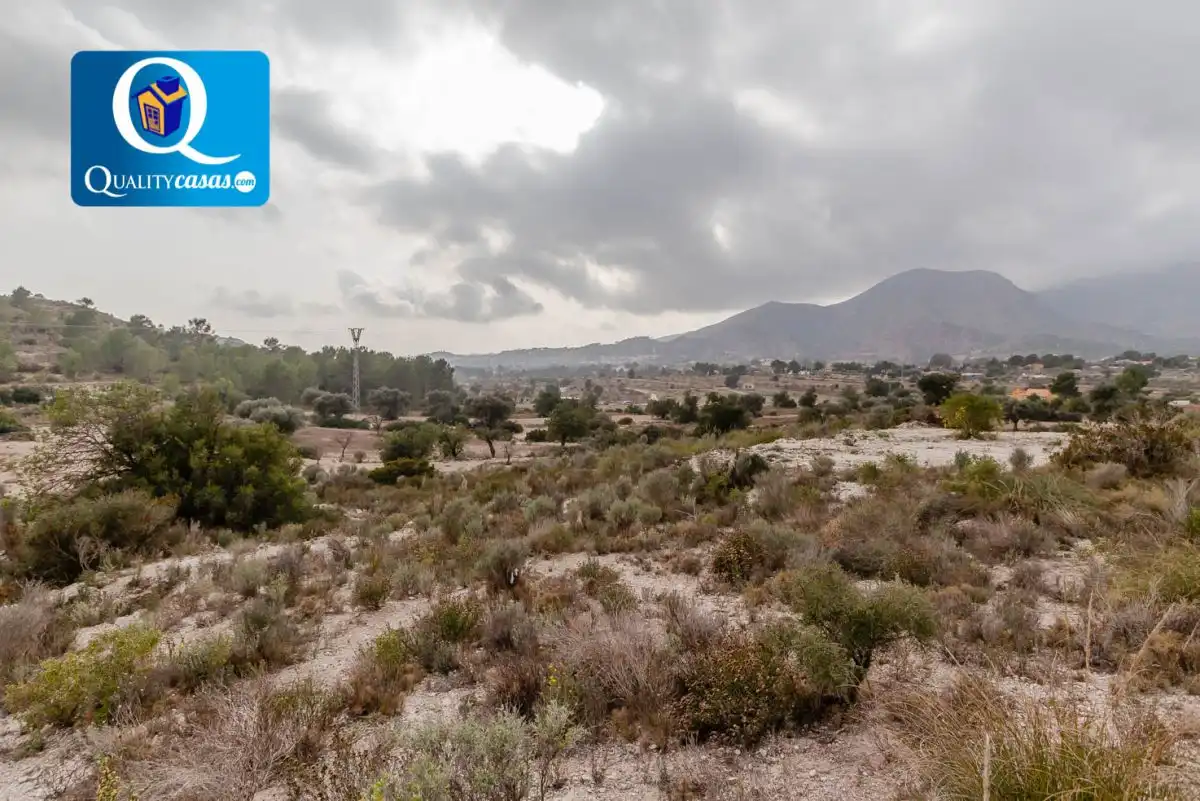 Terrenos y solares en venta en Aigües, imagen 2