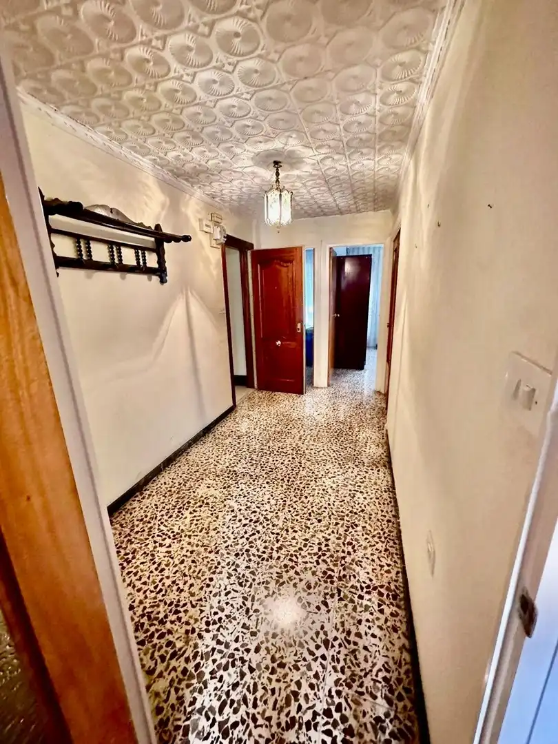 Edificio en venta en Elda