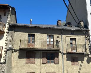 Vista exterior de Casa o xalet en venda en Llívia