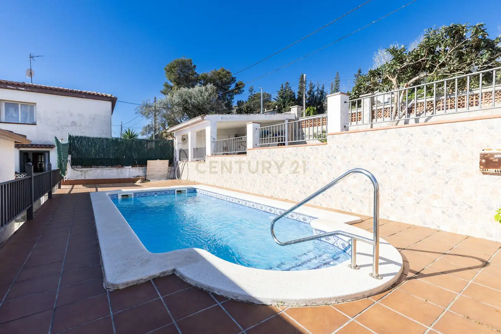 Vista exterior de Casa o chalet en venta en Olivella con Jardín privado, Trastero y Piscina