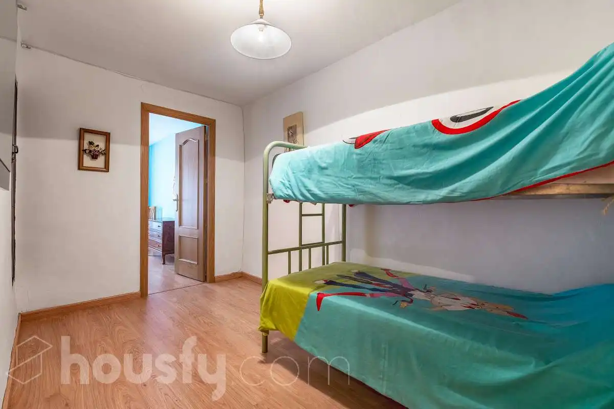 Habitación de Casa o chalet en venta en Valdepeñas de Jaén con Aire acondicionado y Amueblado