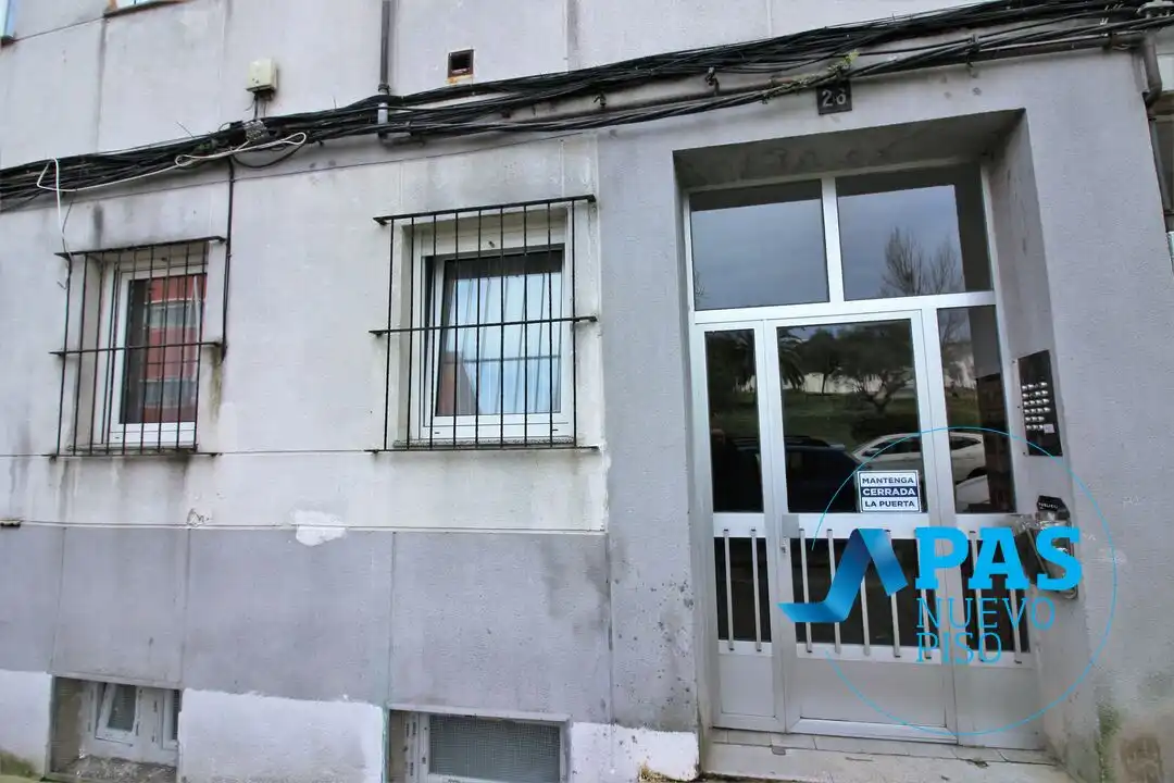 Vista exterior de Pis en venda en Santander amb Moblat