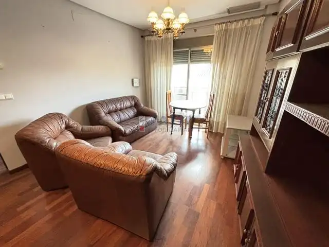 Flat with lift for sale in Valdepeñas