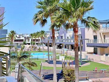 Penthouse mit Balkon zum Verkauf in Torre de la Horadada