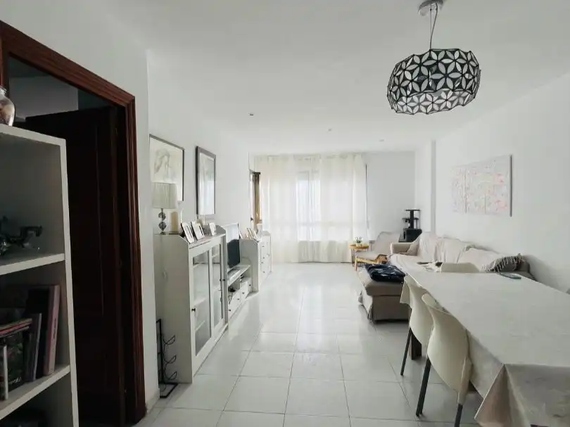 Flat with lift for sale in Placa d'Almoster 3, imagen 4