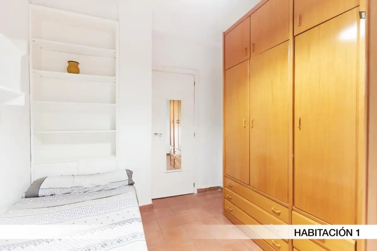 Habitació a Sevilla, Sevilla