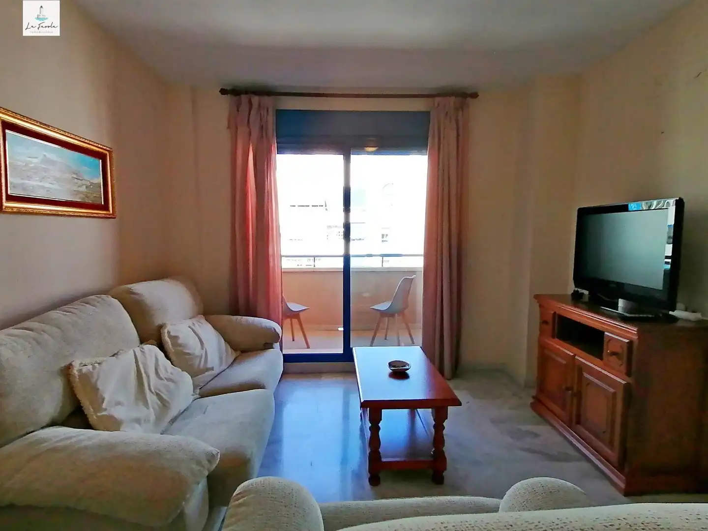 Sala d'estar de Pis de lloguer en Málaga amb Calefacció, Jardí privat i Terrassa