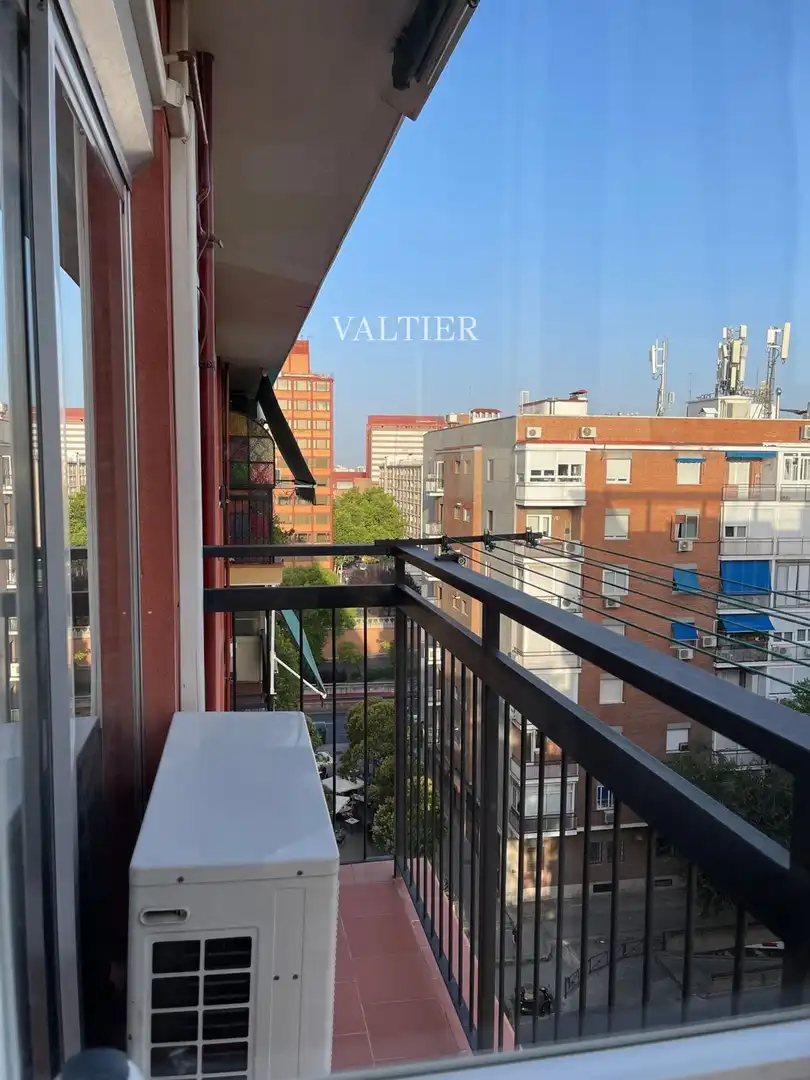 Balcony of Attic for rent in Madrid  with Air Conditioner, Terrace and Furnished