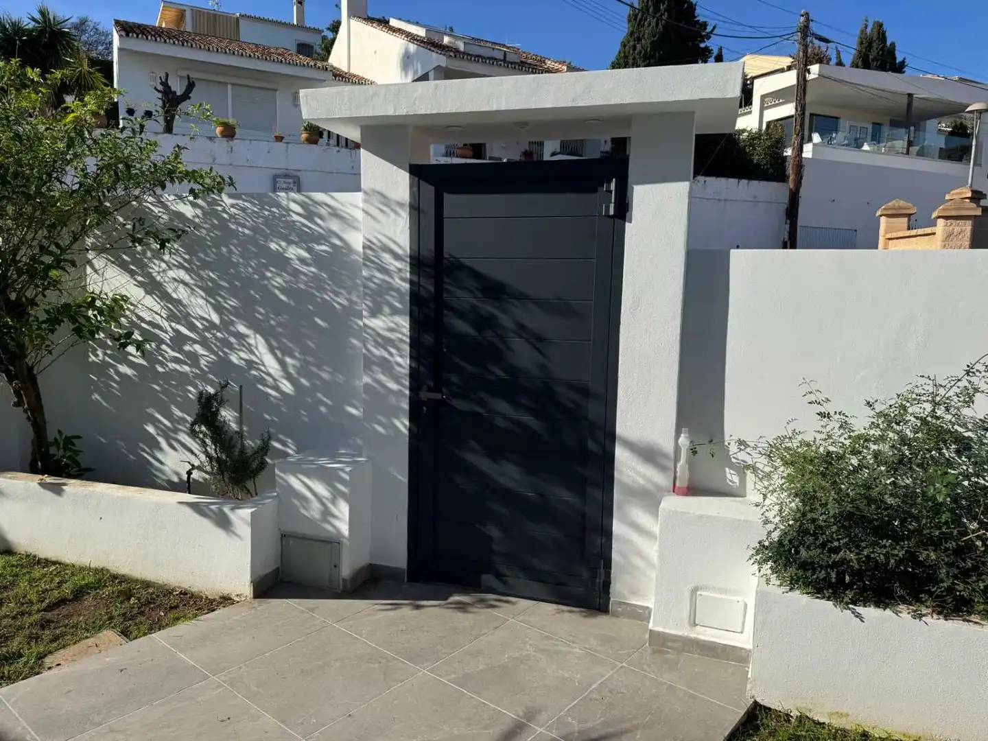 Vista exterior de Casa o chalet en venta en Rincón de la Victoria con Aire acondicionado, Calefacción y Terraza