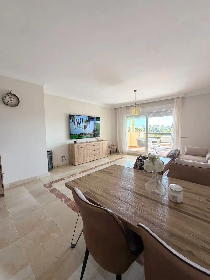 Apartamento con piscina en alquiler en Benamara - Atalaya, imagen 2