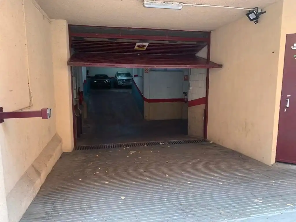 Garatge en venda a Carrer de Pau Claris, 34, Barri del Centre