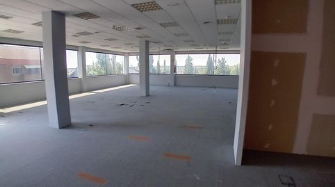 Foto 5 de Edificio en venta en Calle de Navaluenga, 1-3, Yucatán - Las Cornisas, Las Rozas de Madrid