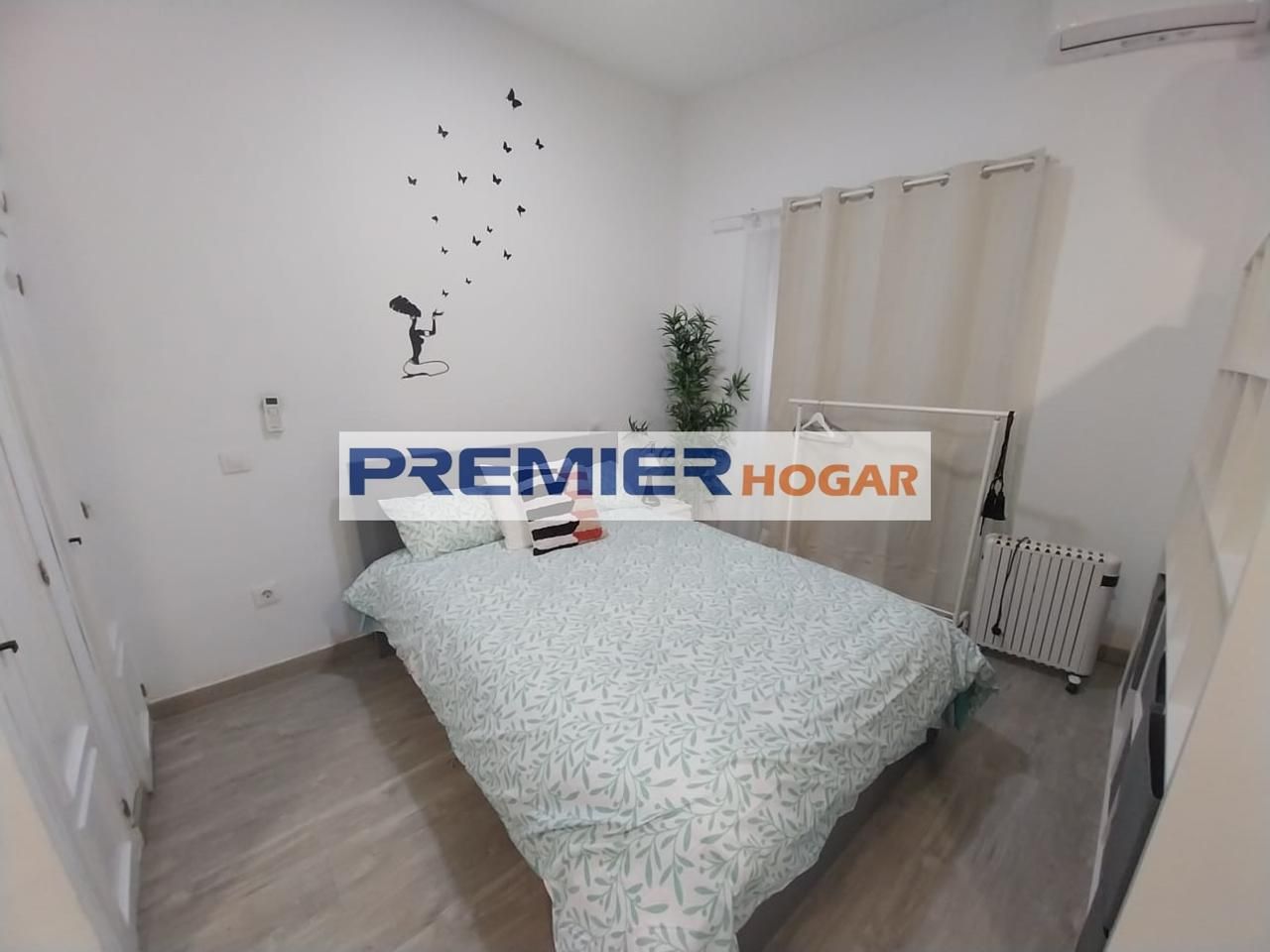 Study to rent in Monte Igueldo, San Diego