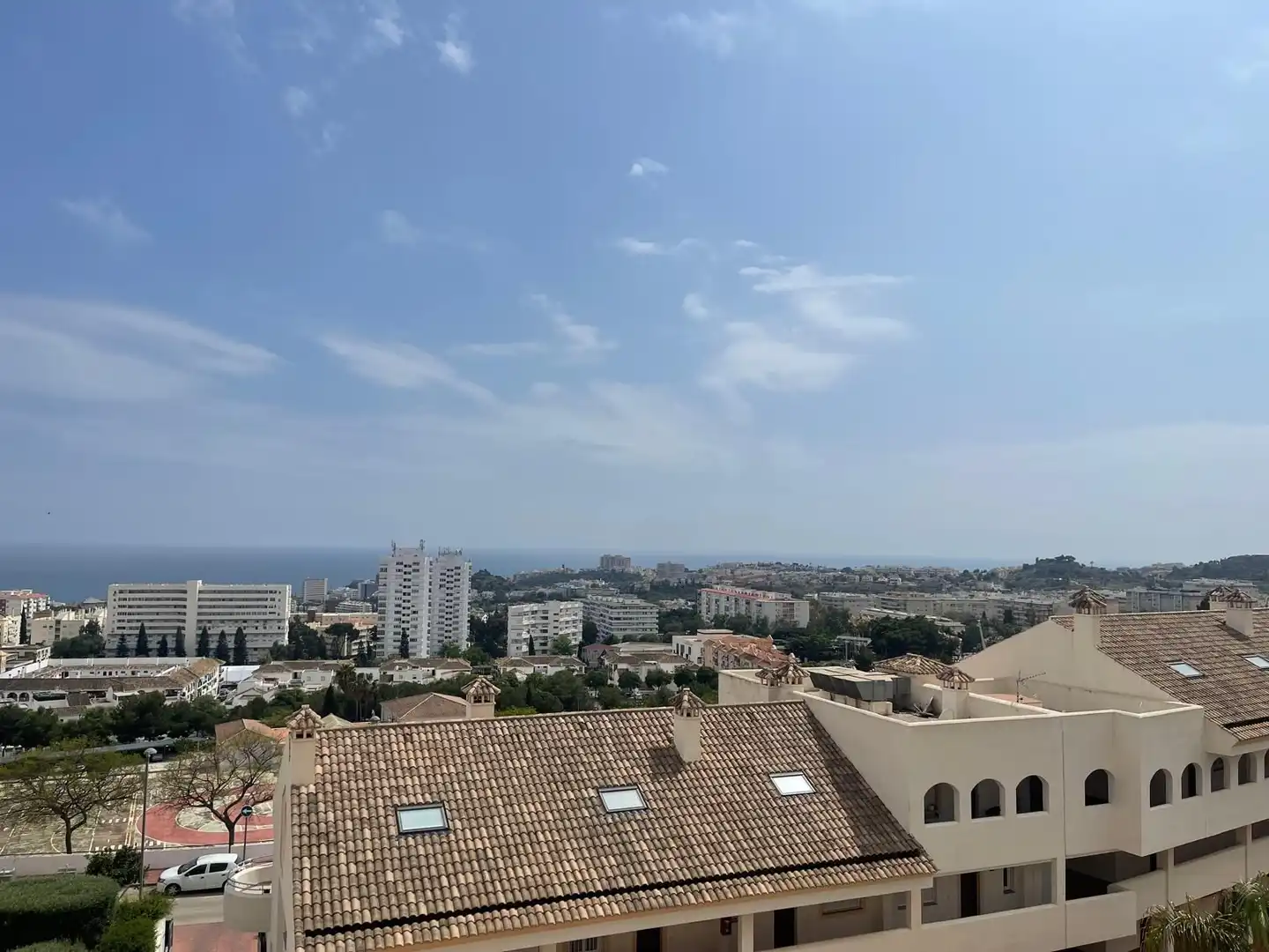 Vista exterior de Piso en venta en Benalmádena con Aire acondicionado, Terraza y Trastero