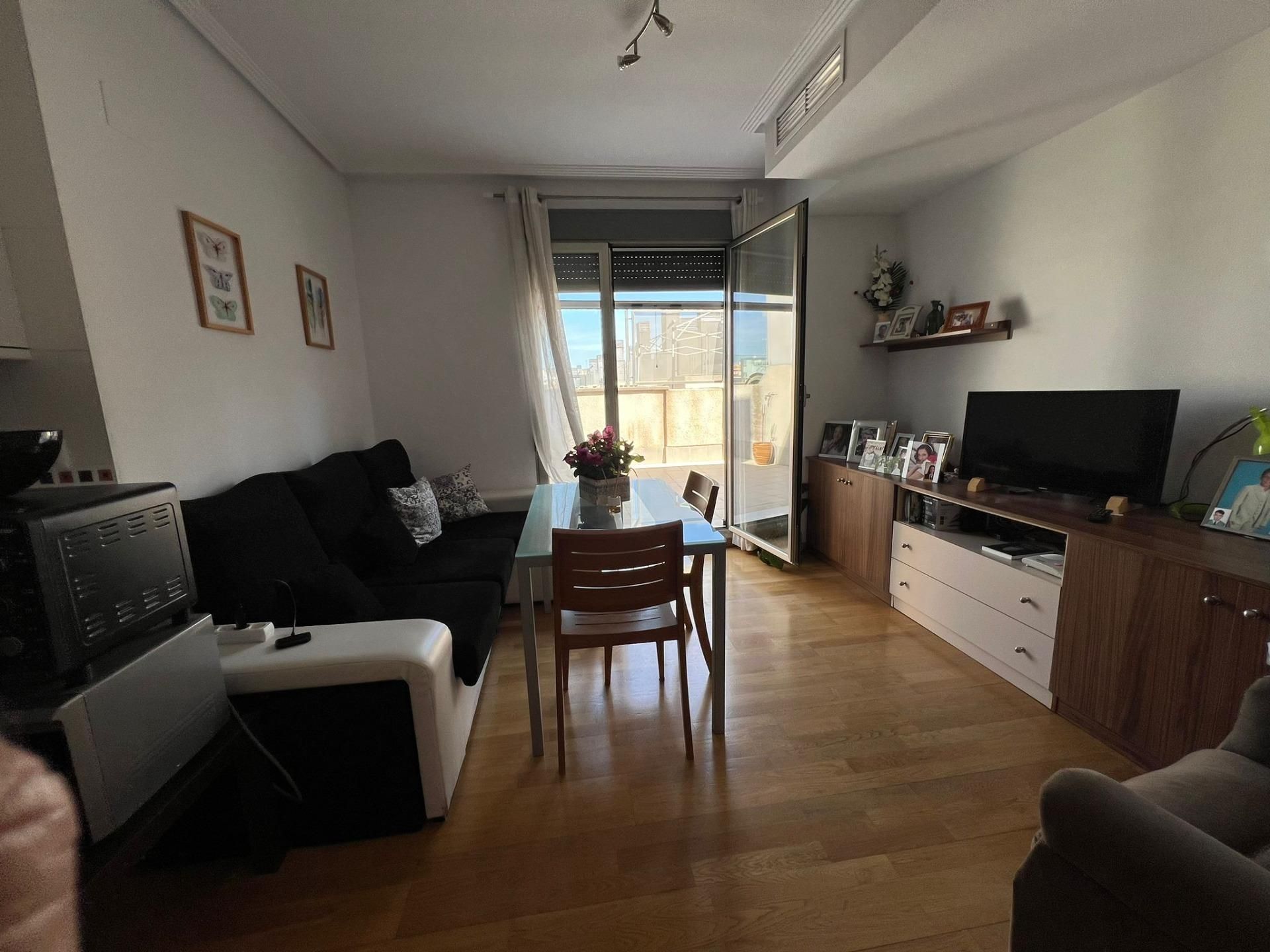 Bedroom of Attic to rent in Elche / Elx  with Air Conditioner, Terrace and Community pool