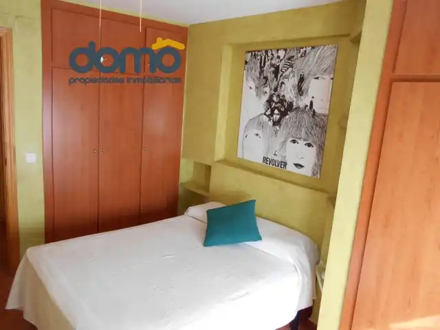 Schlafzimmer von Wohnungen zum Verkauf in Granada mit Klimaanlage, Heizung und Möbliert