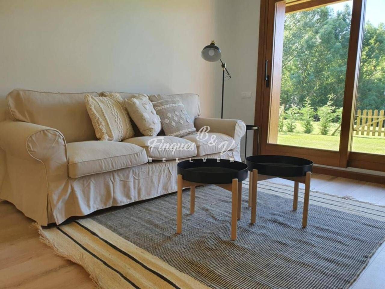 Sala de estar de Piso de alquiler en Estavar con Calefacción, Parquet y Terraza