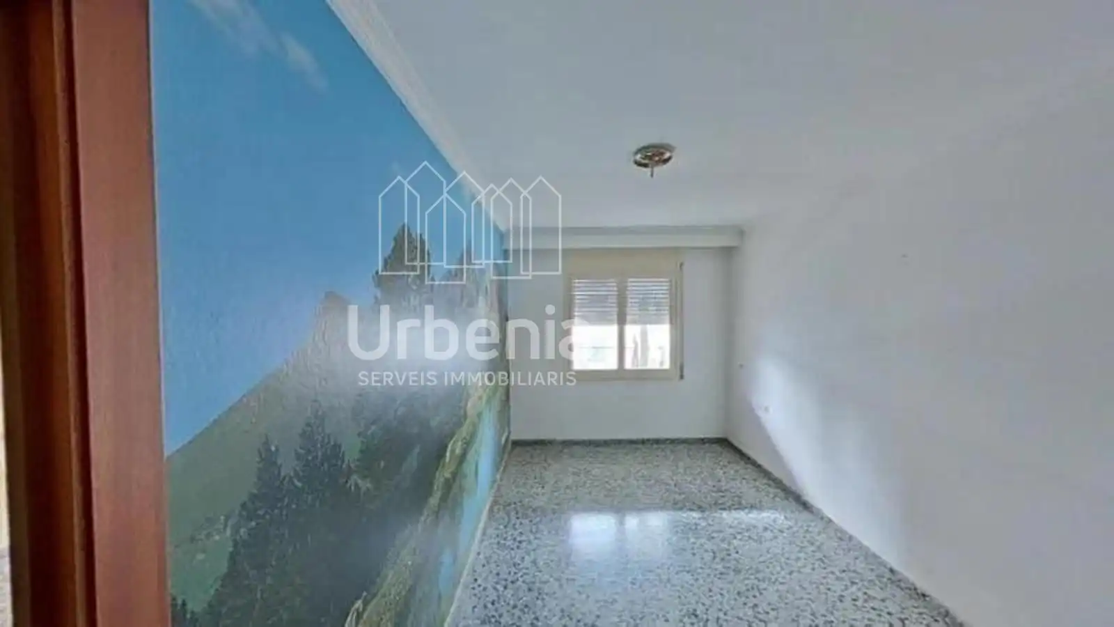 Piso en venta en Escales, Urbanitzacions