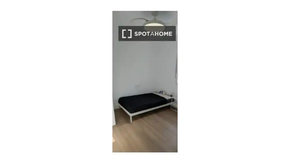 Room in Pradolongo