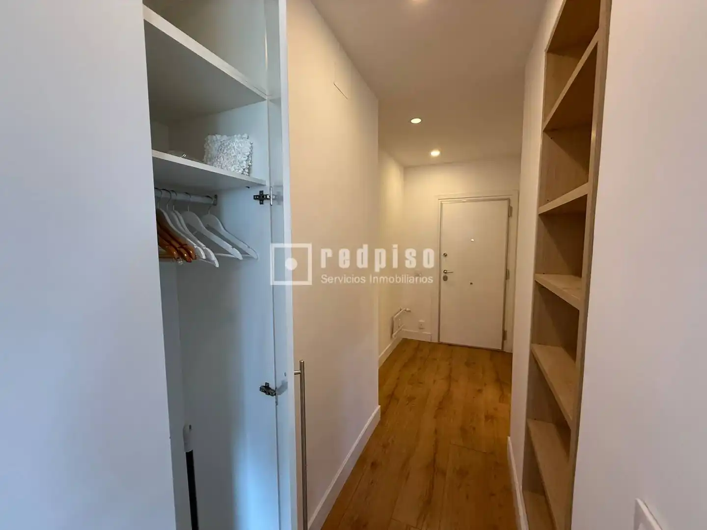 Schlafzimmer von Loft zur Miete in Madrid mit Klimaanlage