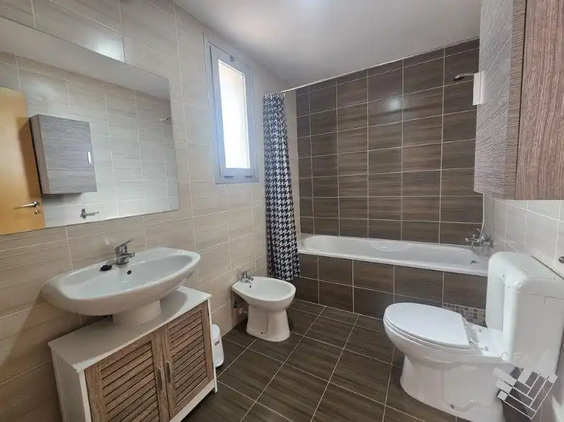 Baño de Piso en venta en San Jorge / Sant Jordi con Aire acondicionado, Terraza y Amueblado
