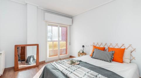 Photo 2 of Flat for sale in Calle del Pintor Orlando Pelayo, 8, El Bibio - Parque, Gijón