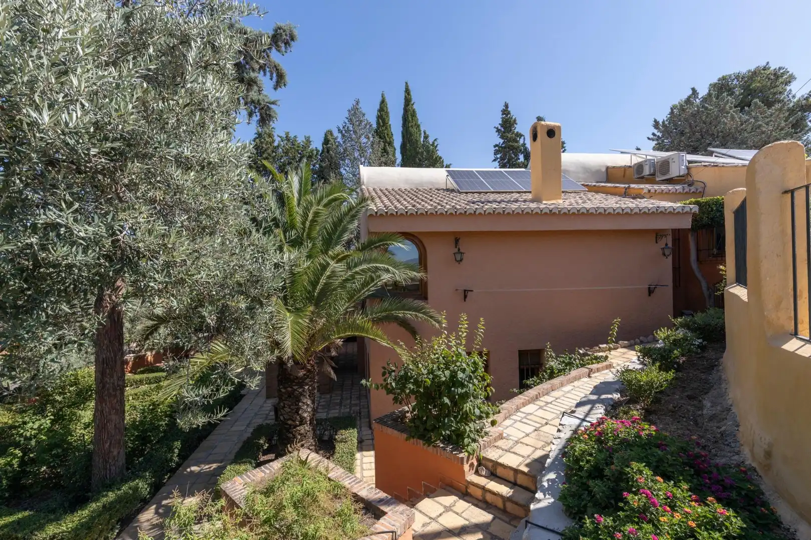 Chalet con jardín en venta en Calle Alemania 18, imagen 69