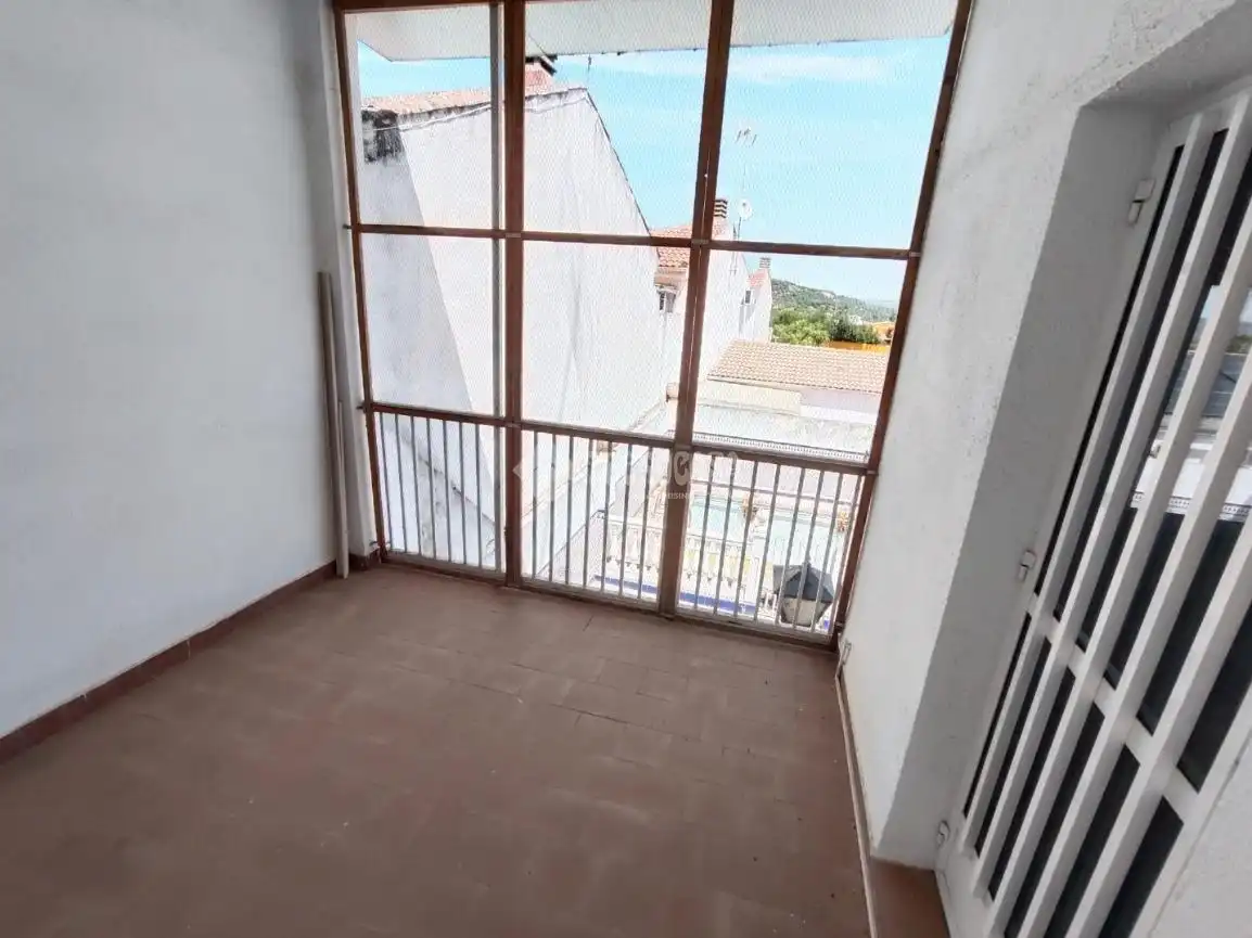 Casa pareada con piscina en venta en Mengíbar, imagen 8