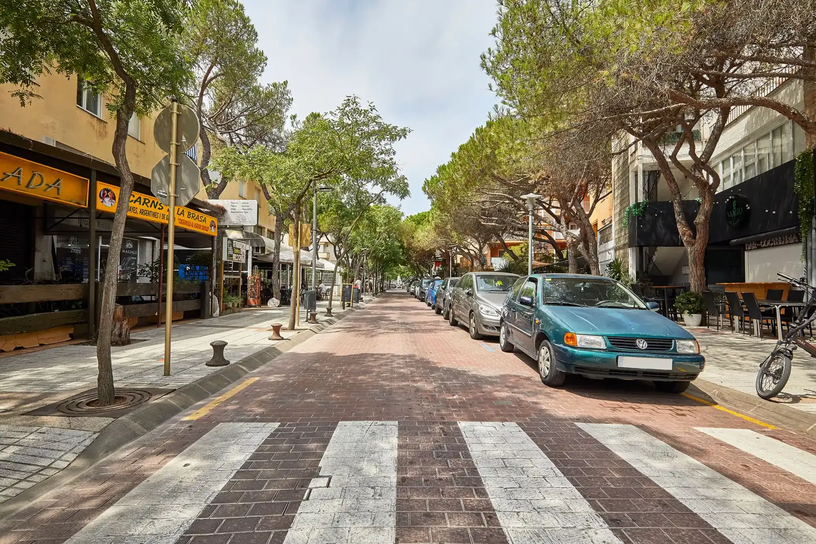 Vista exterior de Local en venda en Castell d'Aro, Platja d'Aro i s'Agaró amb Terrassa