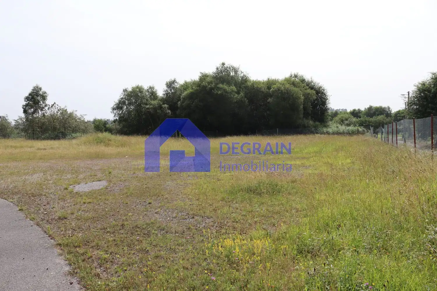 Fabrik Grundstücke zum Verkauf in Siero