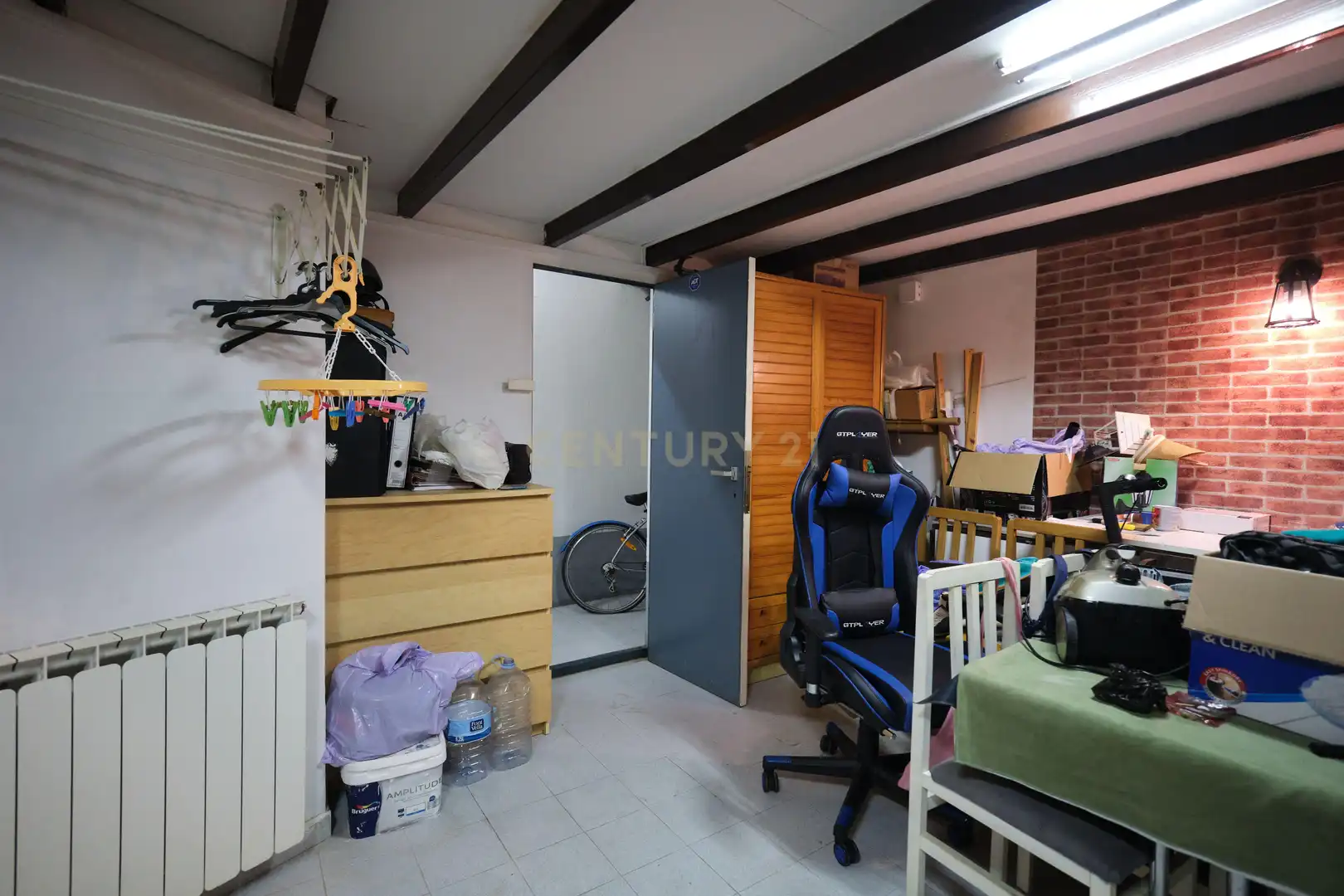 Apartamento en venta en Sant Boi de Llobregat con Trastero