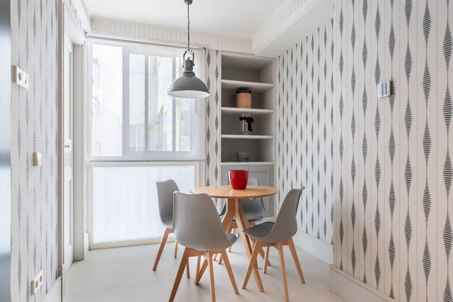 Comedor de Ático en venta en Madrid con Aire acondicionado, Terraza y Trastero