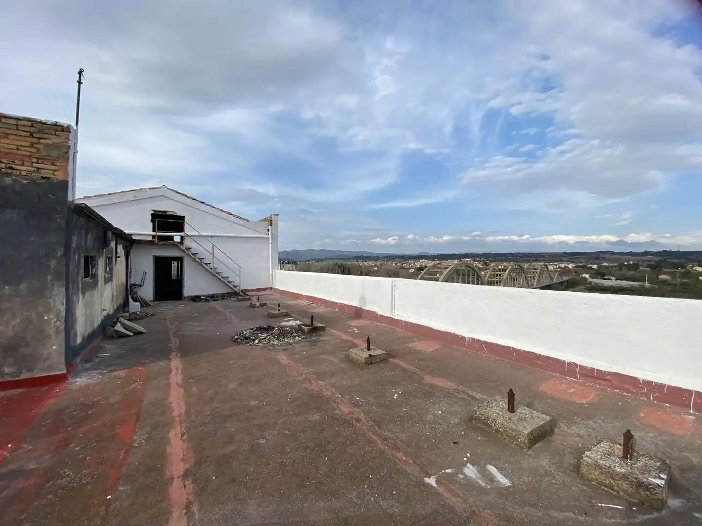 Vista exterior de Edificio en venta en Tarragona