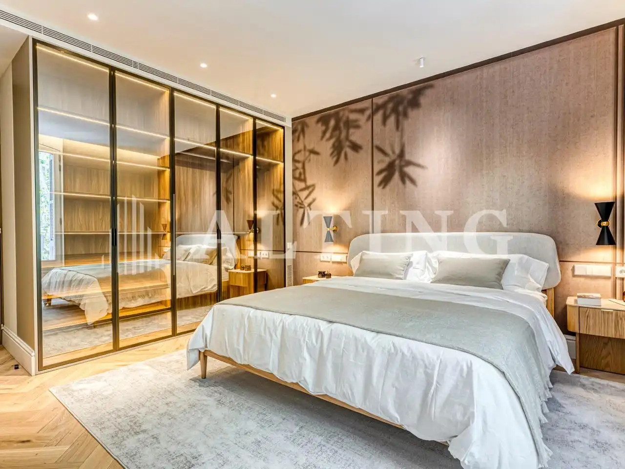 Piso con terraza en venta en Carrer Carrer Aribau