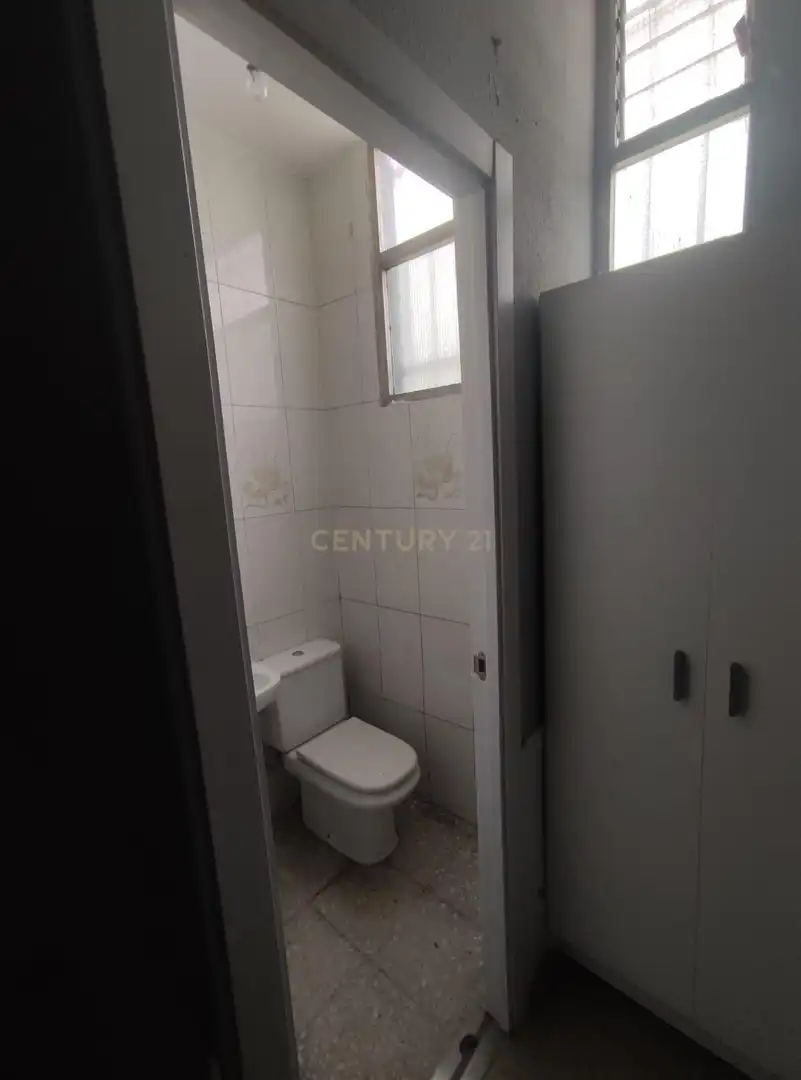 Badezimmer von Geschaftsraum zum Verkauf in Irun 