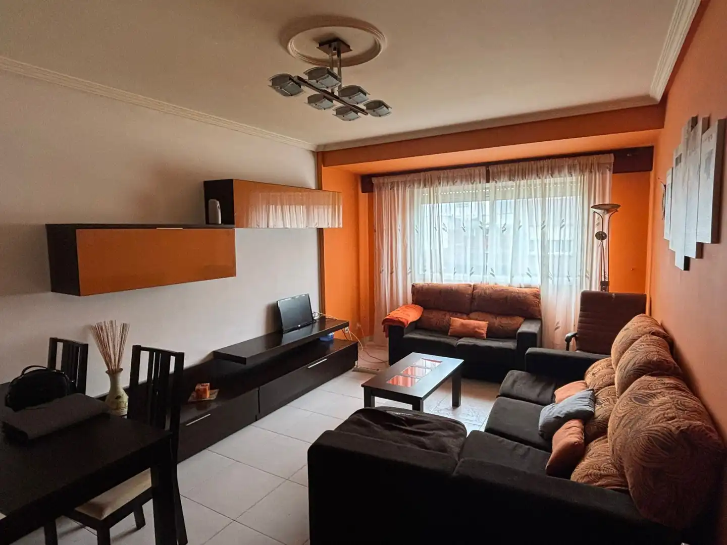 Sala de estar de Piso en venta en Ferrol con Calefacción, Parquet y Terraza