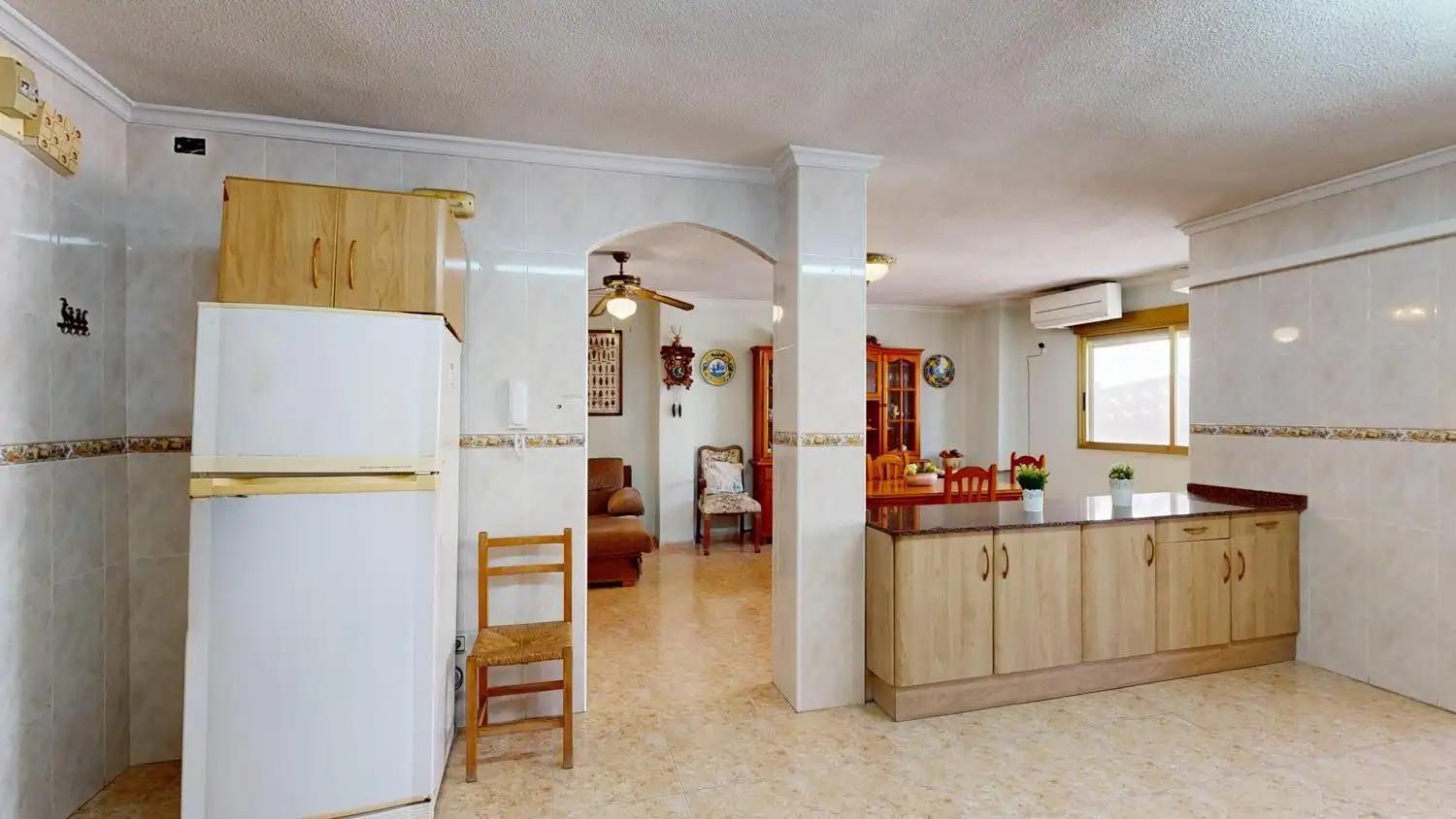 Cuina de Pis en venda en Cartagena amb Aire condicionat, Parquet i Moblat