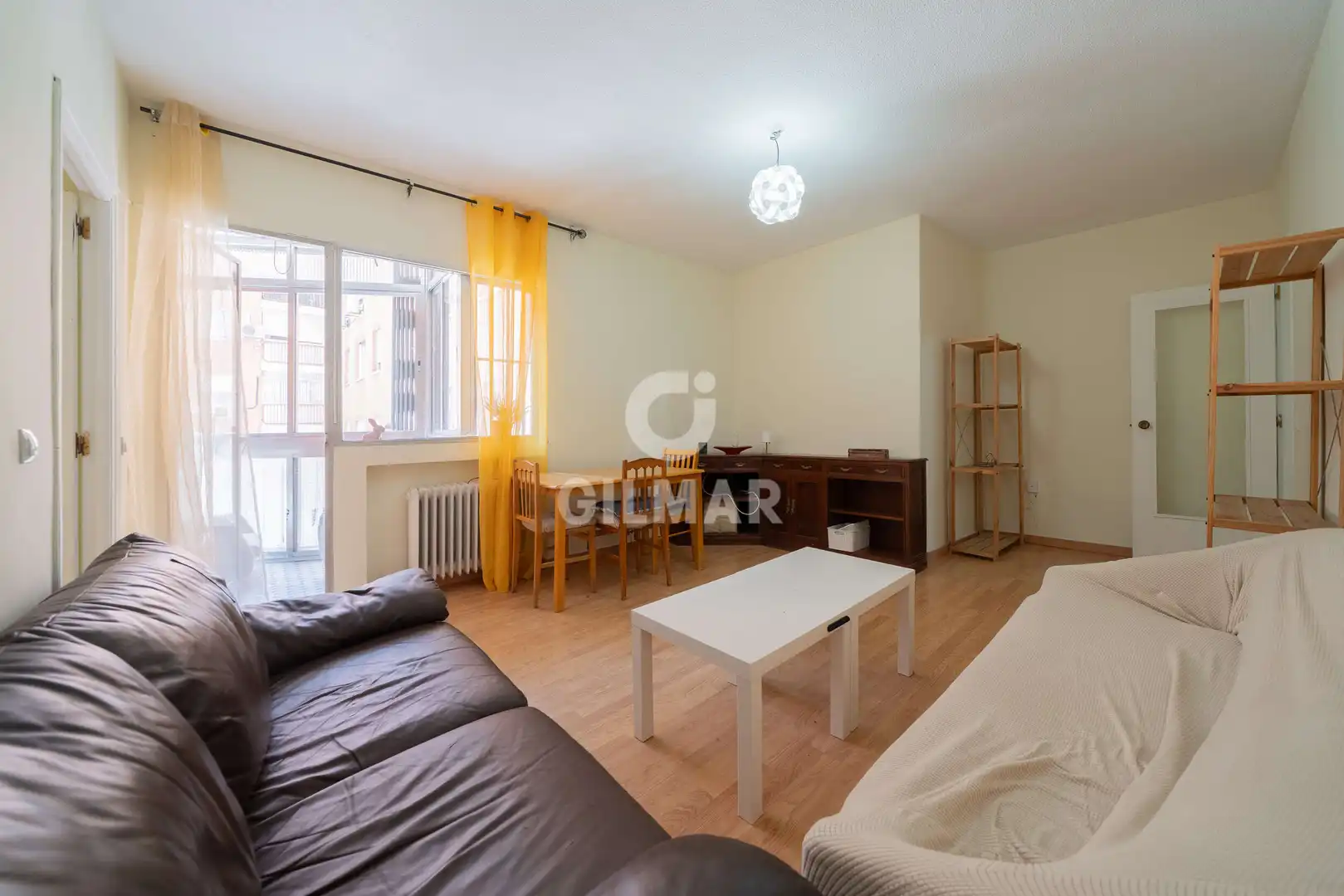 Living room of Flat for sale in Madrid  with Heating and Balcony