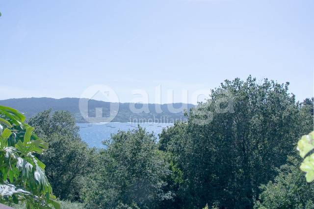 Casa-chalet en Venta en Aldán