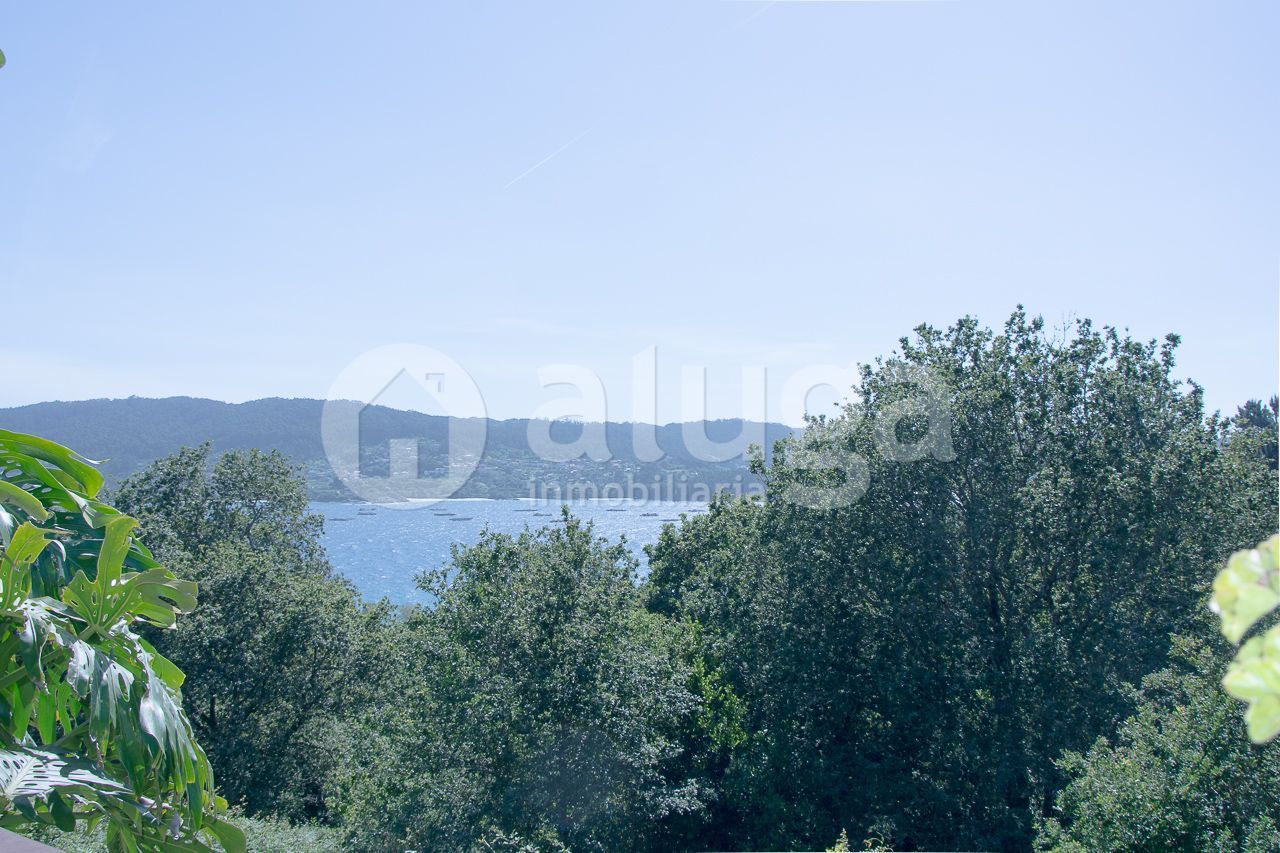 House or chalet for sale in Cangas   with Heating, Private garden and Storage room