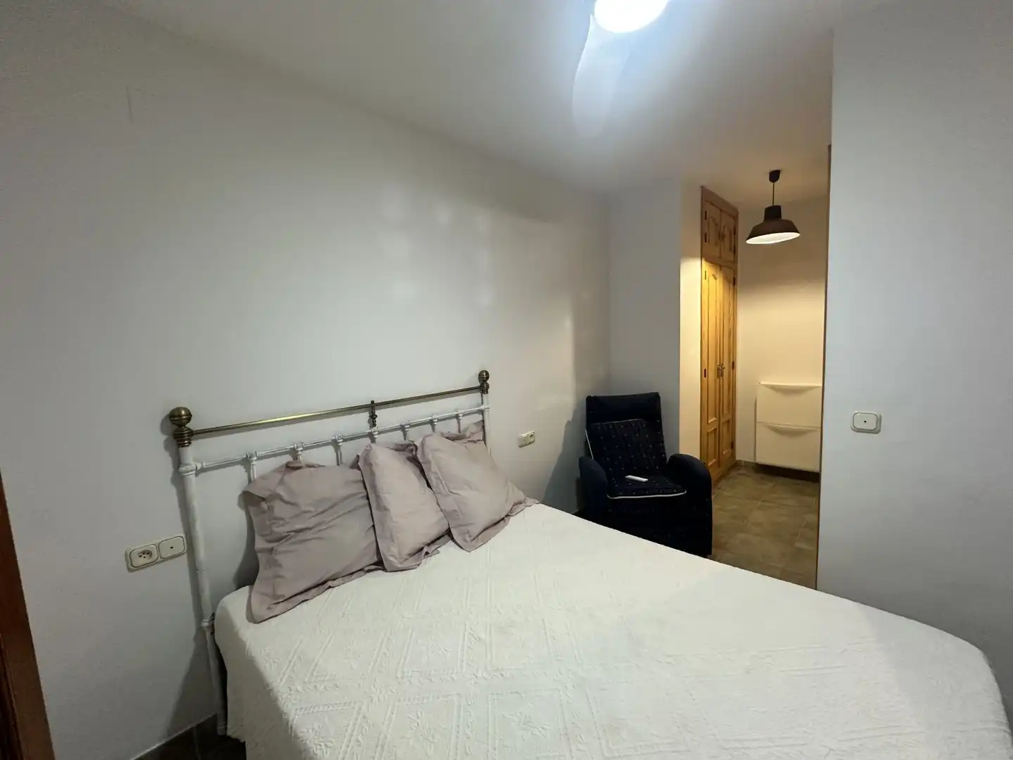 Dormitori de Casa o xalet en venda en Algar de Palància amb Calefacció, Terrassa i Balcó