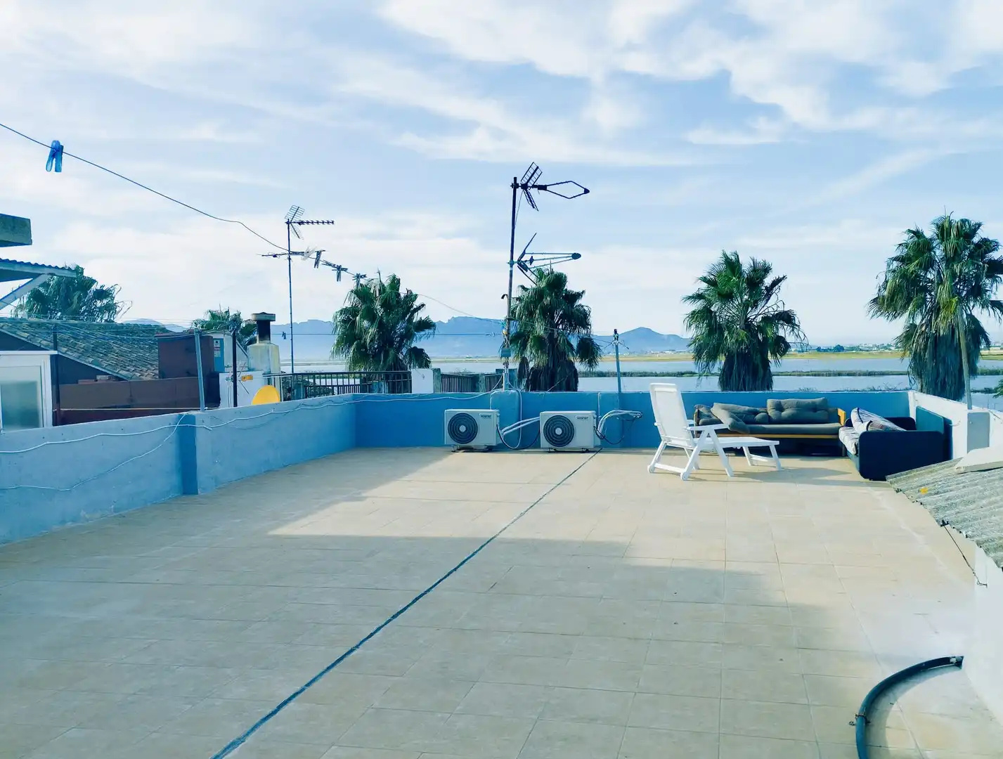 Terrasse von Wohnung zum Verkauf in Cullera mit Klimaanlage, Terrasse und Abstellraum