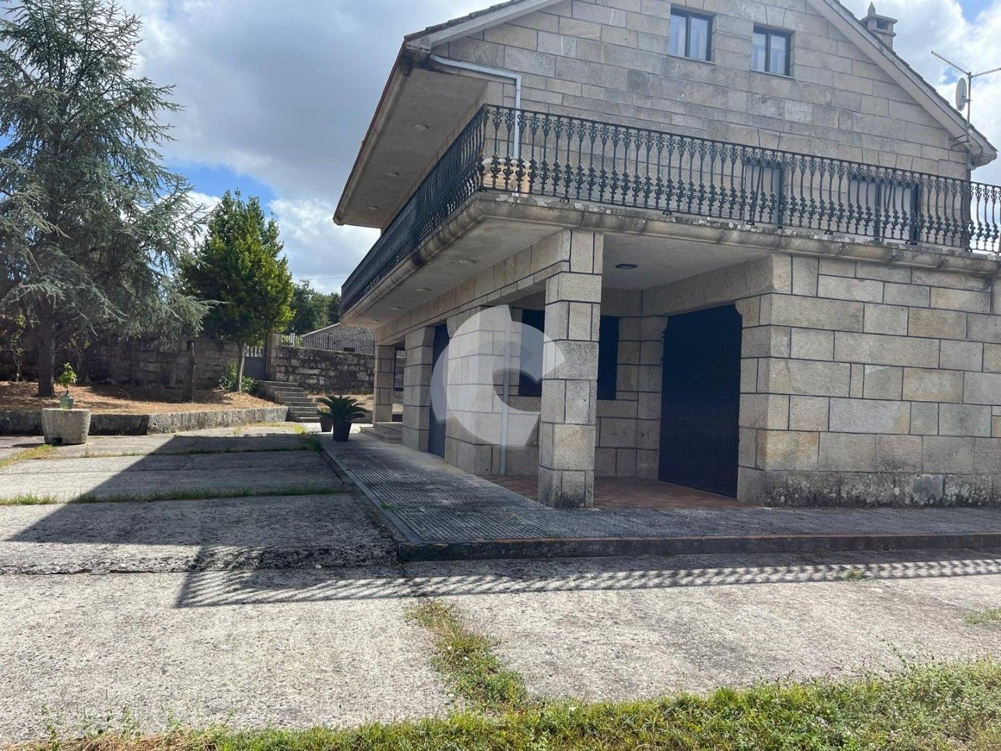 Exterior view of House or chalet to rent in Ourense Capital   with Private garden