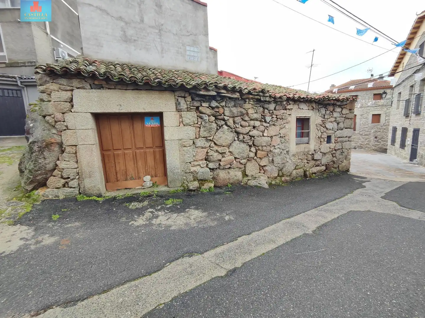 Vista exterior de Casa adosada en venta en Navarredondilla